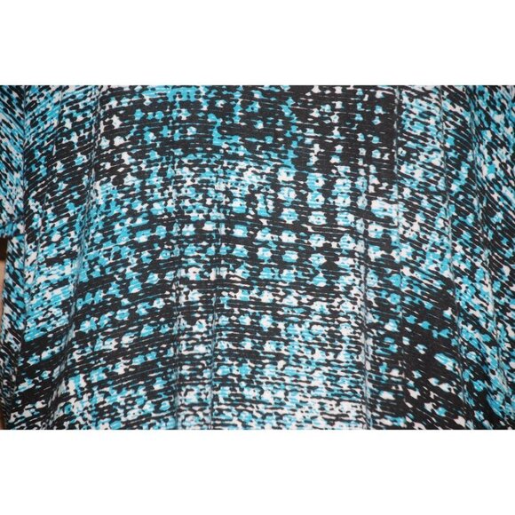 Woman Within Knit Top Short Sleeve Stretch Size 1X 22W 24W Aqua & Black Print - Picture 3 of 11